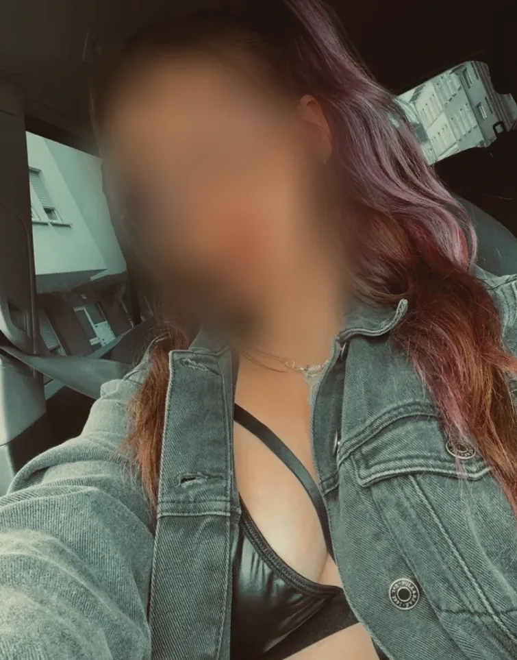 Alma, 27