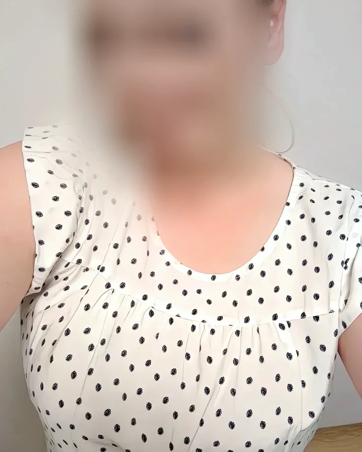 Cornelia, 21