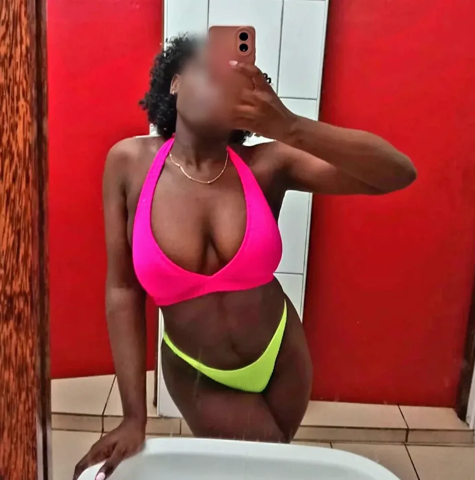 Gunilla, 30