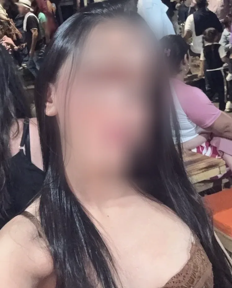Wilhelmina, 23